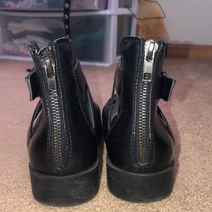 pleather booties never worn